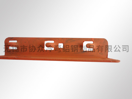 80*60冲孔立柱配套挂脚