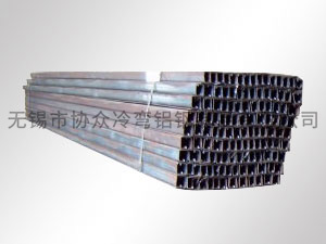 货运汽车用冷弯型钢